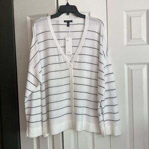 Eileen Fisher Vneck cardigan. Size XL Color white/graphite